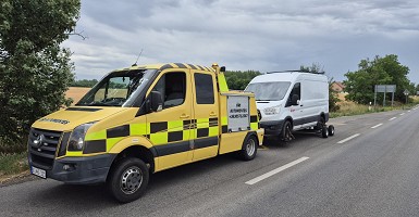 Autómentés Tengelic